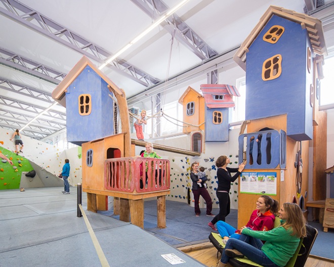 Energiegeladener Kindergeburtstag: Bloc-Hütte Augsburg